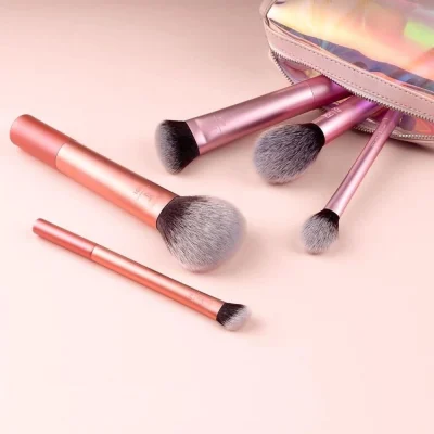 Real Techniques Face Essentials Brush Set For Woman